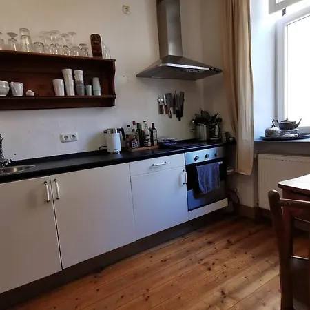 Huebsche Altbauwohnung 250M Oktoberfest/ City Lägenhet München