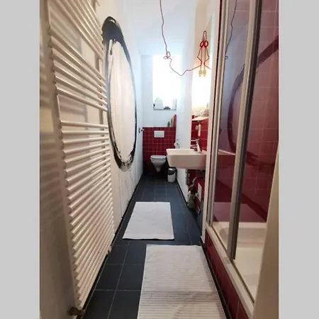 Huebsche Altbauwohnung 250M Oktoberfest/ City Appartement *
